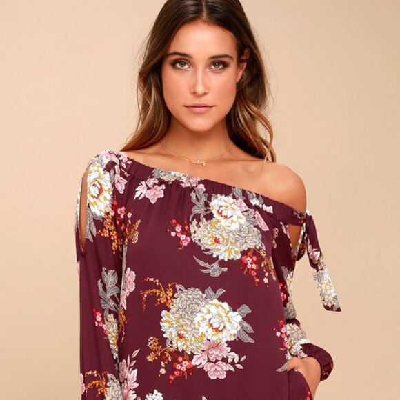 Ali & Jay Jade Plum Purple Floral Print Off-the-Shoulder lined top LULUs - Picture 1 of 12